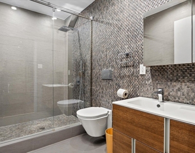 120 N 7th Street - Photo Thumbnail 14