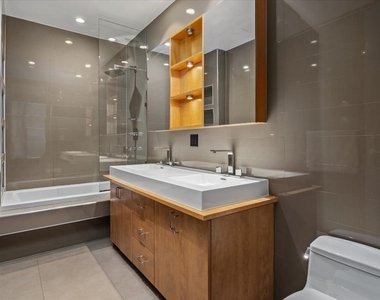 120 N 7th Street - Photo Thumbnail 6
