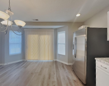 1205 Rutledge Landing Drive - Photo Thumbnail 3