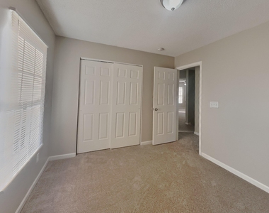 1205 Rutledge Landing Drive - Photo Thumbnail 11