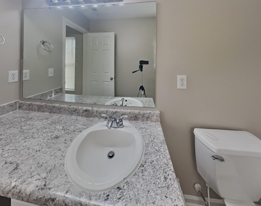 1205 Rutledge Landing Drive - Photo Thumbnail 7