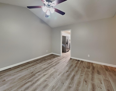 1031 Laurel Leaf Road - Photo Thumbnail 1