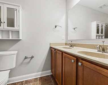 160 Point Comfort Lane - Photo Thumbnail 13