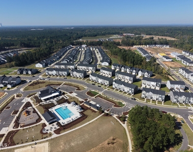 215 Deercroft Drive - Photo Thumbnail 31