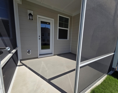 215 Deercroft Drive - Photo Thumbnail 26