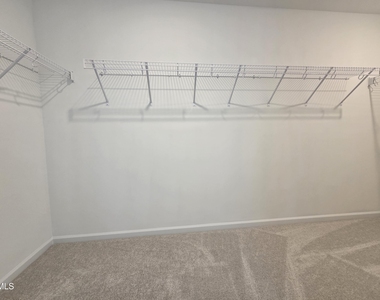 215 Deercroft Drive - Photo Thumbnail 16
