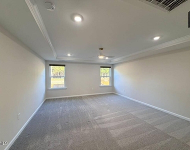 4005 Table Rock Drive - Photo Thumbnail 18