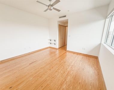 1507 North St - Photo Thumbnail 30