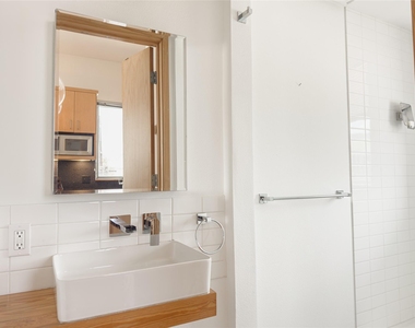 1507 North St - Photo Thumbnail 11