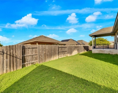 728 Coltrane Dr - Photo Thumbnail 20