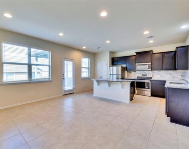 728 Coltrane Dr - Photo Thumbnail 1