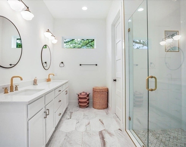 304 N Ronay Dr - Photo Thumbnail 24