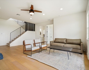 304 N Ronay Dr - Photo Thumbnail 28