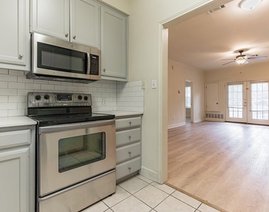 2100 San Gabriel St, Tx 78705 St - Photo Thumbnail 2