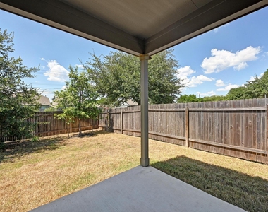 10404 Premier Park St - Photo Thumbnail 21