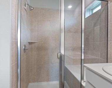 12410 Amber Lynn Path - Photo Thumbnail 18