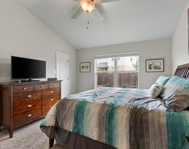 12410 Amber Lynn Path - Photo Thumbnail 15