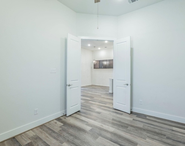5844 Bianca Dr - Photo Thumbnail 21