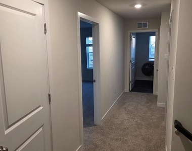 301 Eclipse Street - Photo Thumbnail 21