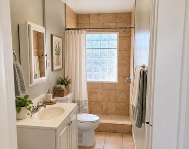 331 N Pleasant Valley Road - Photo Thumbnail 8