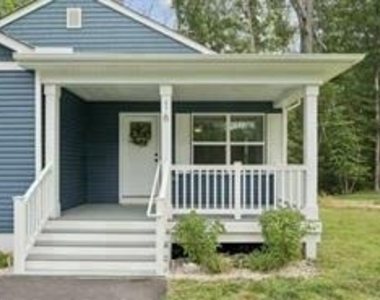 16 Placid Road - Photo Thumbnail 4