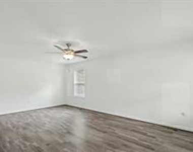 16 Placid Road - Photo Thumbnail 11