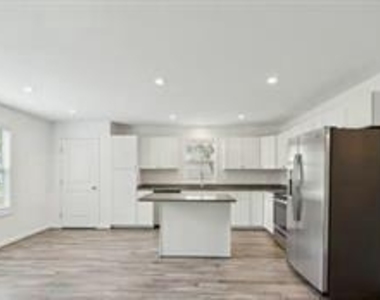 16 Placid Road - Photo Thumbnail 8