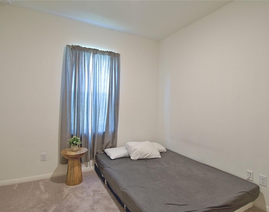 106 Mouflon Rd - Photo Thumbnail 9