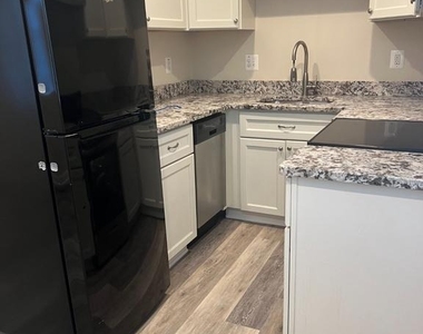 9810 Main Street - Photo Thumbnail 2