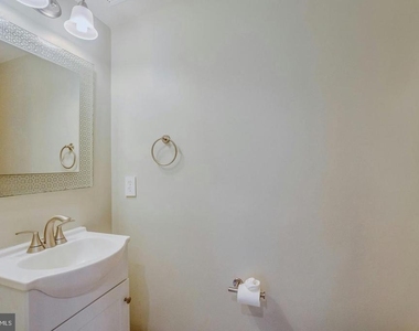 42677 Wardlaw Terrace - Photo Thumbnail 11