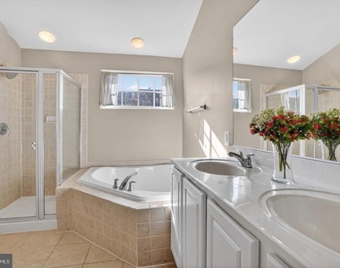43265 Sunderleigh Square - Photo Thumbnail 25