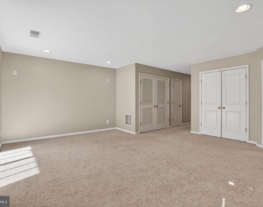 43265 Sunderleigh Square - Photo Thumbnail 6