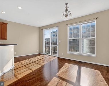 43265 Sunderleigh Square - Photo Thumbnail 12