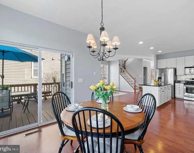 47326 Sterdley Falls Terrace - Photo Thumbnail 15
