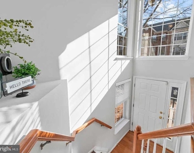 47326 Sterdley Falls Terrace - Photo Thumbnail 6