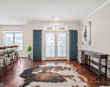 1018 Ribbon Limestone Terrace Se - Photo Thumbnail 6
