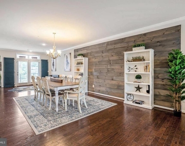 1018 Ribbon Limestone Terrace Se - Photo Thumbnail 4