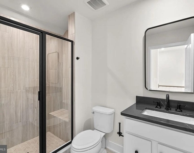 13898 Aviation Place - Photo Thumbnail 11