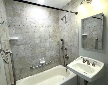 6933 Tyndale Street - Photo Thumbnail 36