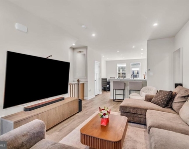 13937 Airfoil Road - Photo Thumbnail 9