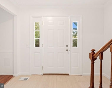 5986 Powells Landing Road - Photo Thumbnail 2