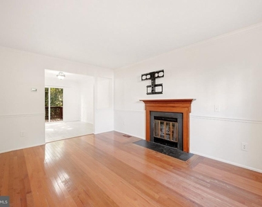 5986 Powells Landing Road - Photo Thumbnail 4