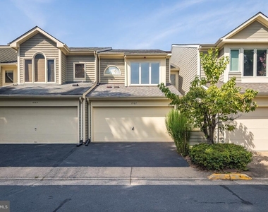 1987 Lakeport Way - Photo Thumbnail 1