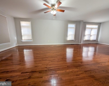 6441 Lake Meadow Drive - Photo Thumbnail 22