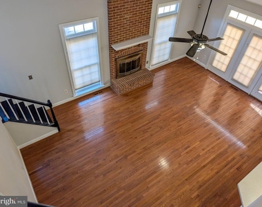 6441 Lake Meadow Drive - Photo Thumbnail 3