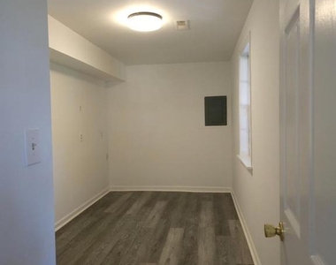 13824 Poplar Tree Road - Photo Thumbnail 13