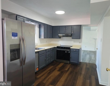 13824 Poplar Tree Road - Photo Thumbnail 9