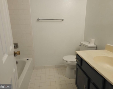 13824 Poplar Tree Road - Photo Thumbnail 24