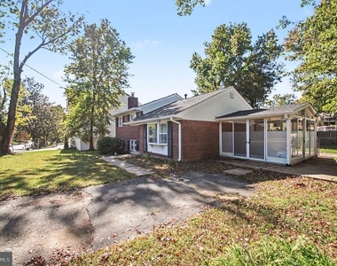 1414 Audmar Drive - Photo Thumbnail 12