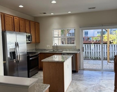 13306 Covered Wagon Lane - Photo Thumbnail 2